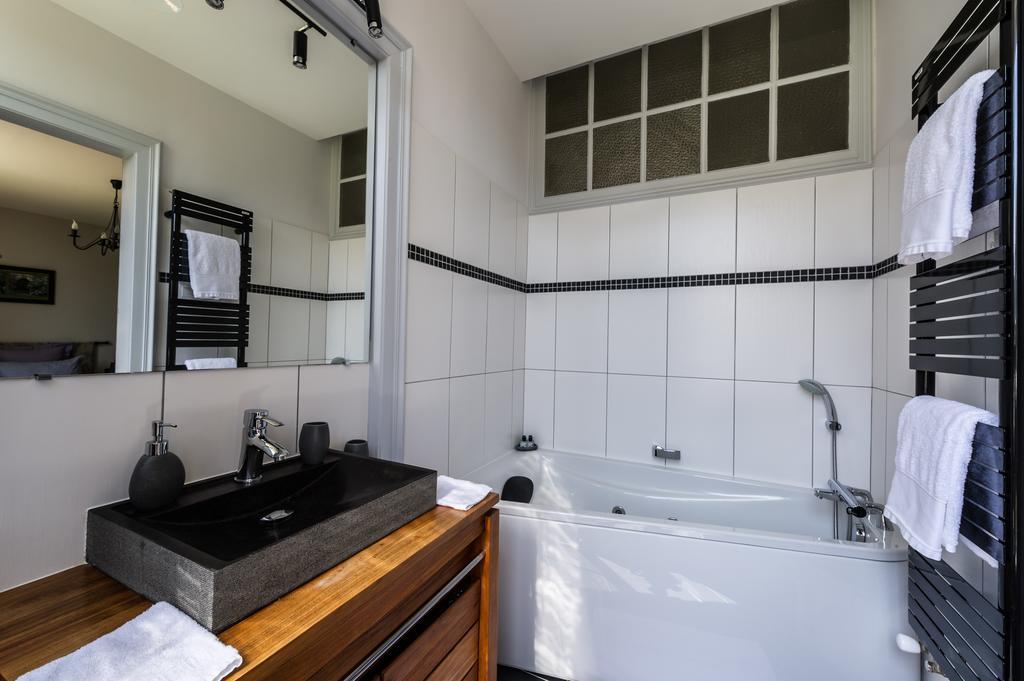 Maison De La Garenne & Spa Βαν Δωμάτιο φωτογραφία